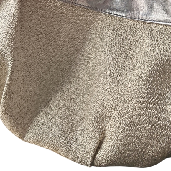 Hagara Embossed and Smooth Metallic Hobo Shoulder Bag - Picture 14 of 14